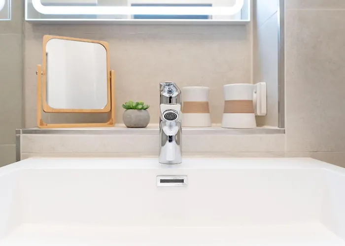 Hang 13 Moewenblick 公寓 *