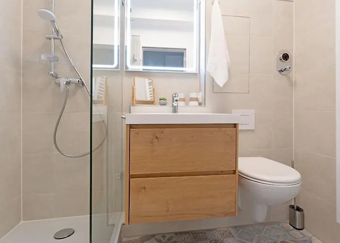 Hang 13 Moewenblick 沙博伊茨